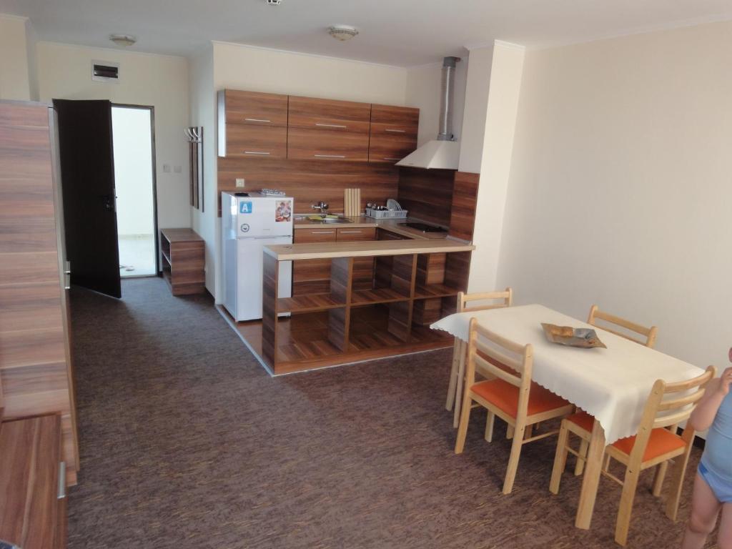 St. George Apartments نيسيبار المظهر الخارجي الصورة